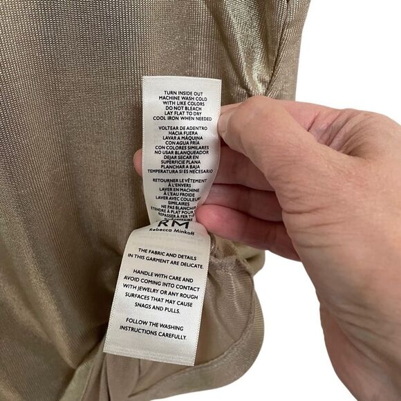 RM by Rebecca Minkoff Women's L Mock Neck Gold Metallic Sleeveless Blouse Ruched - Picture 9 of 9